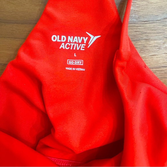 Women’s Old Navy Red Athletic Tank size Large - Picture 2 of 4
